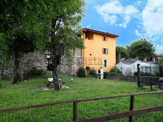 Casa in vendita a Brovello-Carpugnino, Piemonte