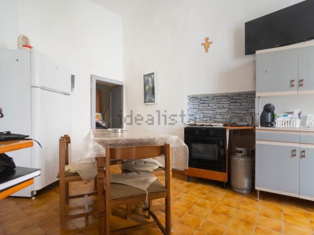 Casa in vendita a Puglia, Bari