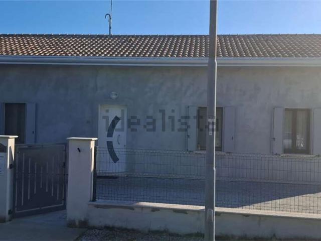 Casa in vendita a Taglio Di Po, Veneto