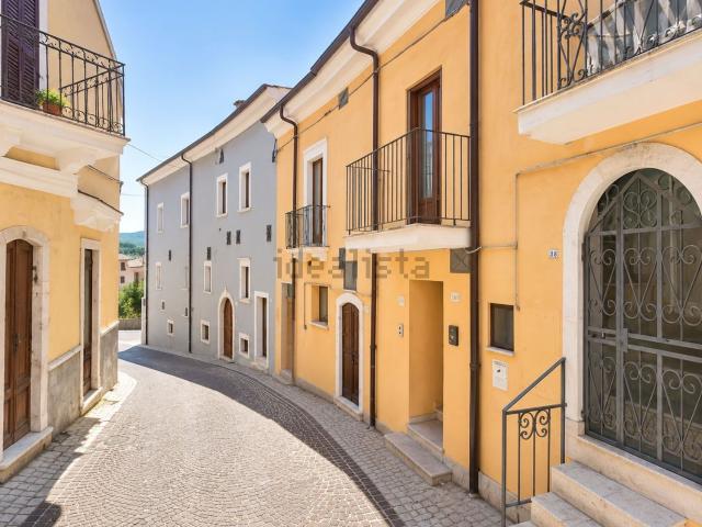 Casa in vendita a Bussi Sul Tirino, Abruzzo