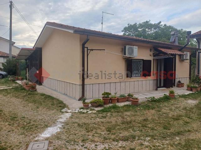 Casa in vendita a San Giovanni Incarico, Lazio