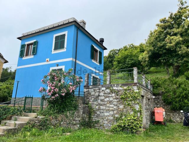 Casa in vendita a Ponente, Serra Riccò