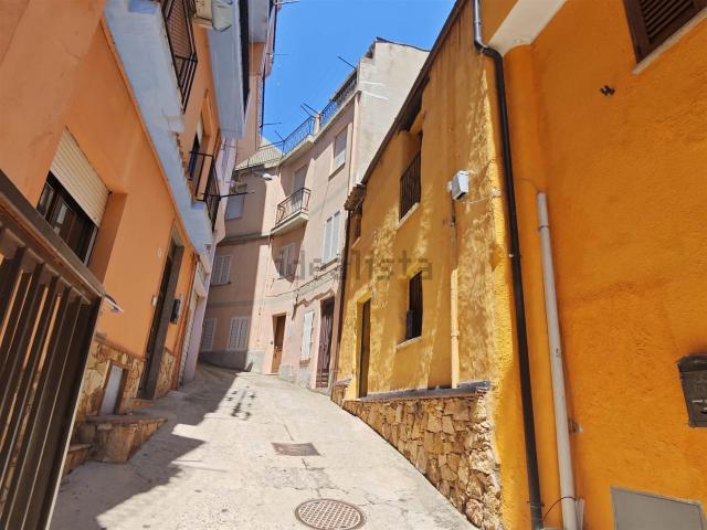 Casa in vendita a Jerzu, Sardigna/Sardegna