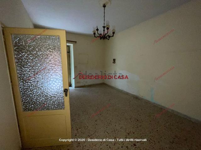 Casa in vendita a Cerda, Sicilia
