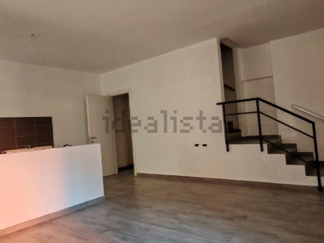Casa in vendita a Borgonovo Val Tidone, Reggio Emilia