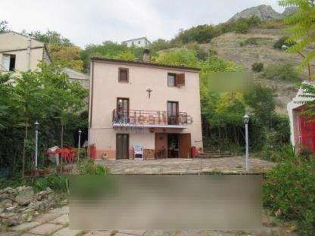 Casa in vendita a Pietranico, Abruzzo