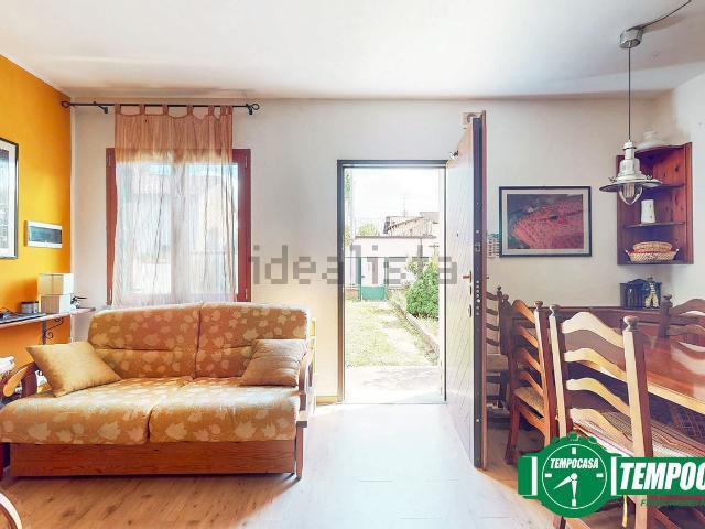 Casa in vendita a Castelnovetto, Lombardia