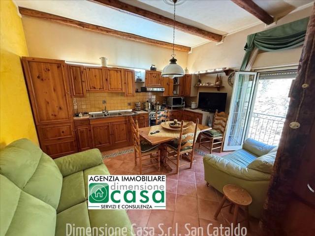 Casa in vendita a San Cataldo, Sicilia
