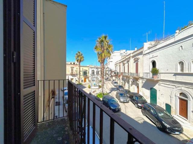 Casa in vendita a Puglia, Bari