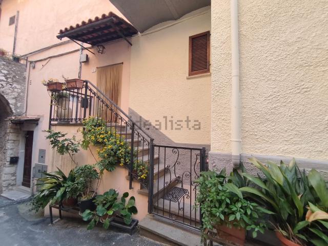 Casa in vendita a Terni, Umbria