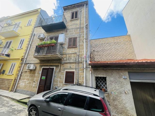 Casa in vendita a Campofelice Di Roccella, Sicilia