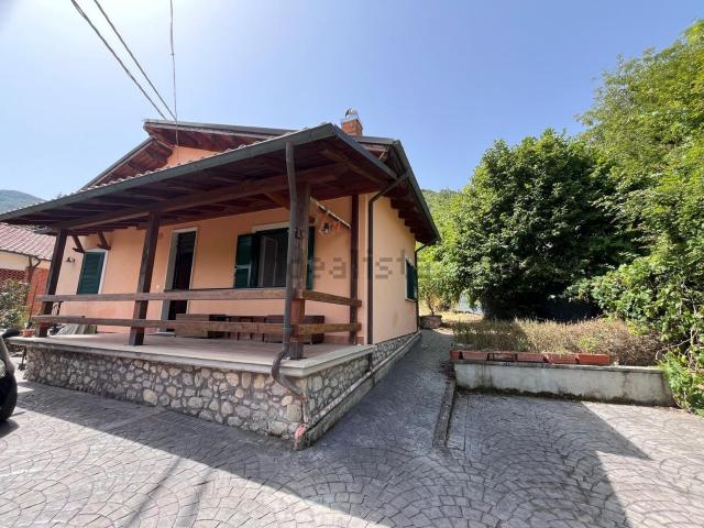 Casa in vendita a Rocca Di Botte, Abruzzo