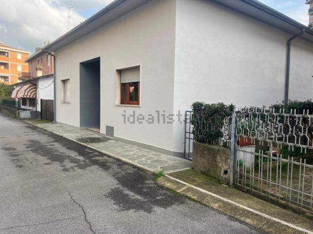 Casa in vendita a Follonica, Toscana