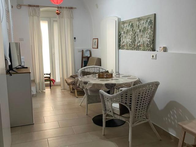 Casa in vendita a Puglia, Bari