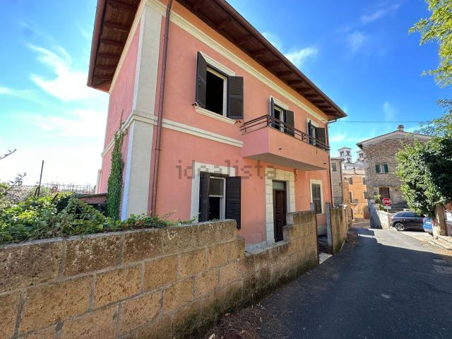 Casa in vendita a Bassano In Teverina, Lazio