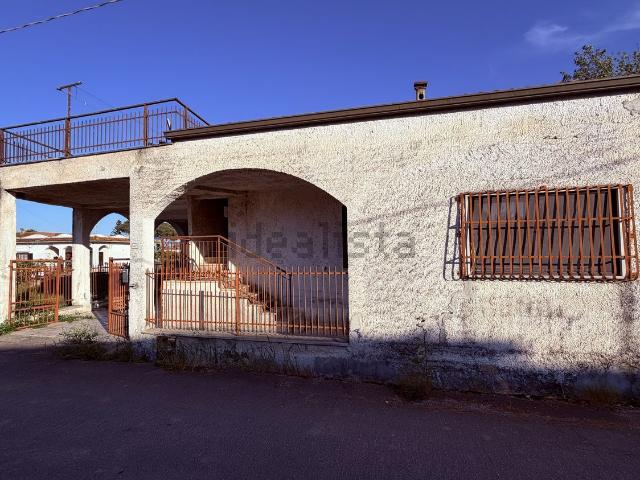Casa in vendita a Santi Cosma E Damiano, Lazio