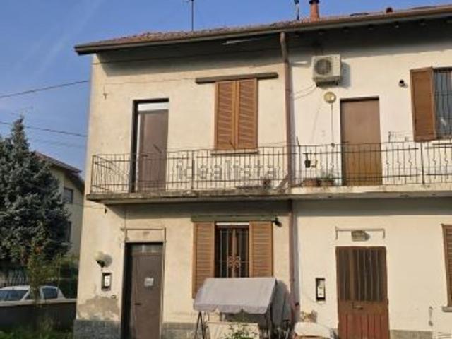 Casa in vendita a Legnano, Lombardia