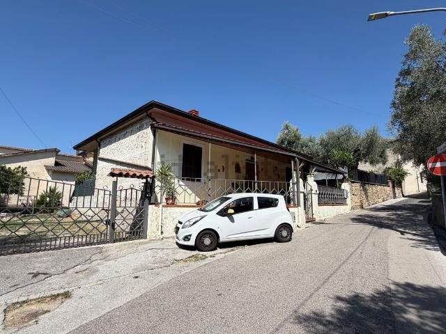 Casa in vendita a Monte San Giovanni Campano, Frosinone