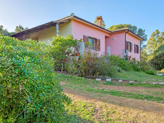 Casa in vendita a San Pantaleo, Sardigna/Sardegna