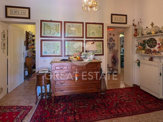 Casa in vendita a Chiusi Città, Toscana