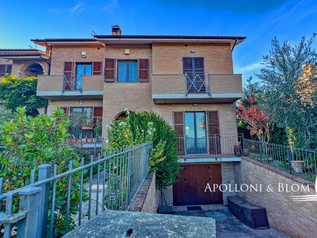 Casa in vendita a Il Poggio, Città Della Pieve
