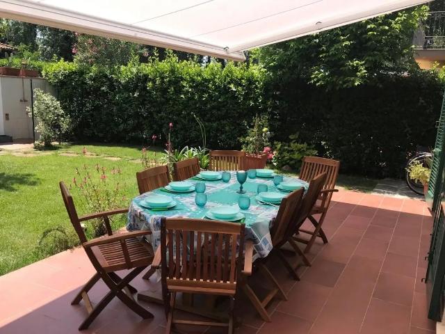 Appartamento in affitto a Vittoria Apuana, Forte Dei Marmi