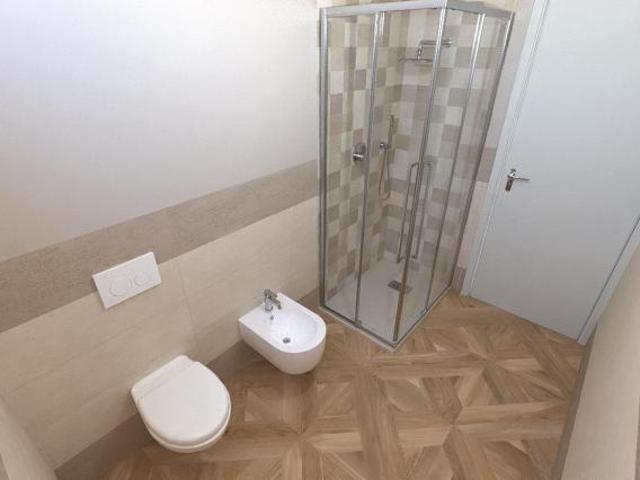 Palazzo in vendita a Camaiore, Toscana