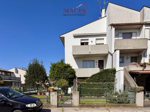 Villa Indipendente in vendita a Russi, Reggio Emilia