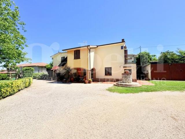Appartamento in vendita a Macere, Roma Capitale