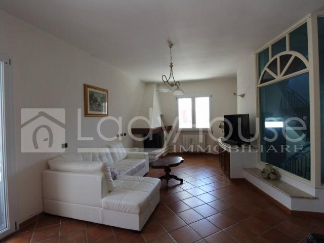 Villa Indipendente in vendita a Puglia, Lecce