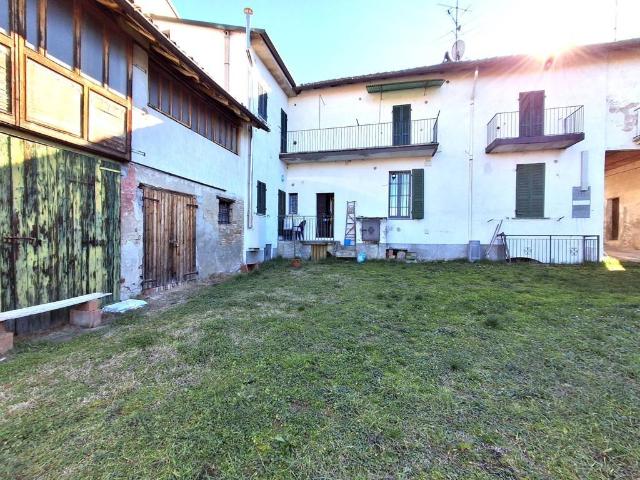 Villa Indipendente in vendita a La Chiusa, Casteggio