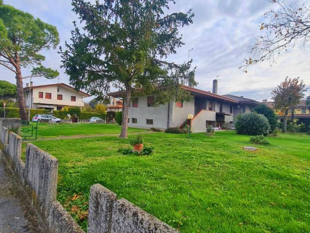 Villa Indipendente in vendita a Eraclea, Veneto