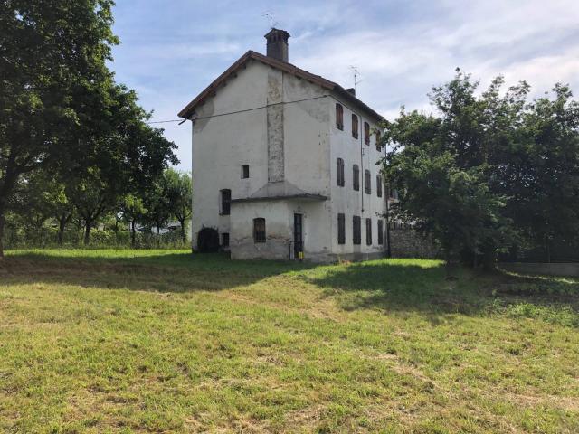 Villa Indipendente in vendita a Quartiere Città Gemellate, Feltre