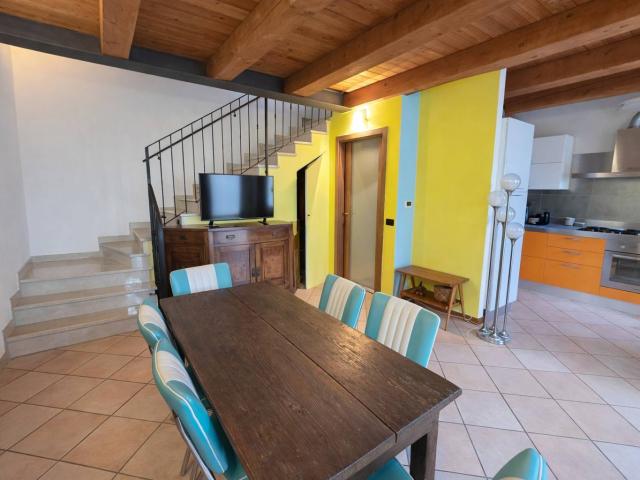 Villa Indipendente in vendita a Ferrara, Reggio Emilia
