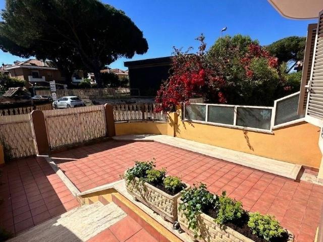 Villa Indipendente in vendita a Roma Capitale, Lazio