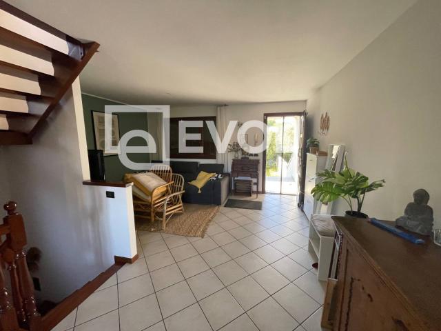 Villa Indipendente in vendita a Lignano Pineta, Friuli-Venezia Giulia