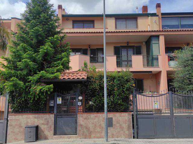 Villa Indipendente in vendita a Coroglio, Napola