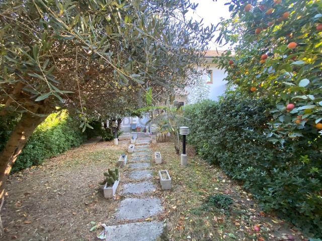 Villa Indipendente in vendita a Marche, Ascoli Piceno