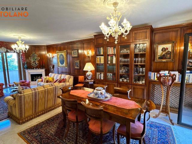 Villa Indipendente in vendita a Monfalcone, Friuli-Venezia Giulia