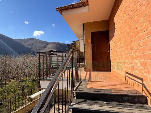 Villa Indipendente in vendita a Monteforte Irpino, Campania