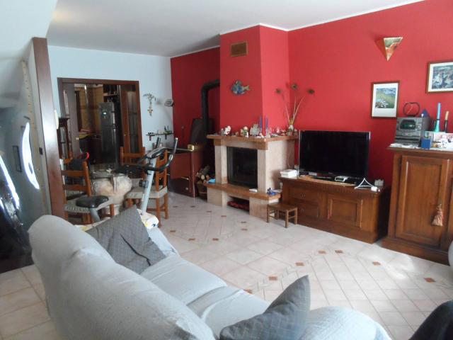 Villa Indipendente in vendita a Bora Ragnola, Marche