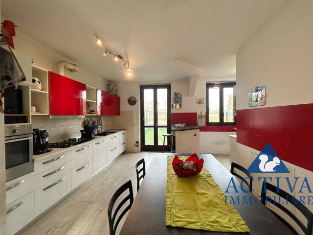 Villa Indipendente in vendita a Gerbone, Olgiate Olona