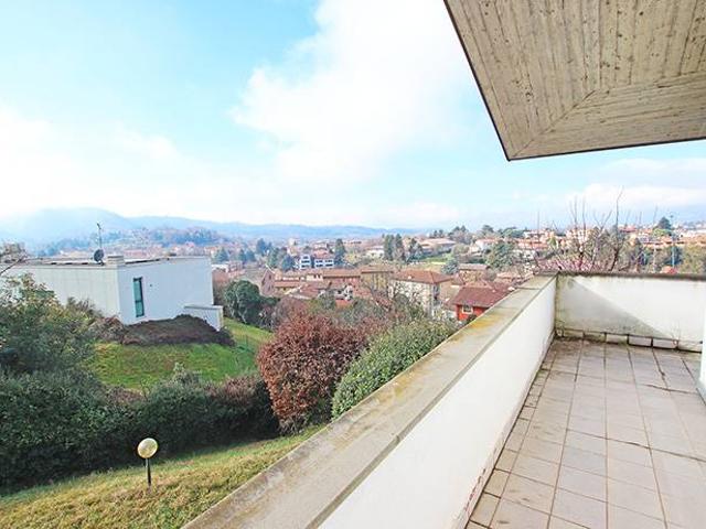 Villa Indipendente in vendita a Ponteranica, Lombardia