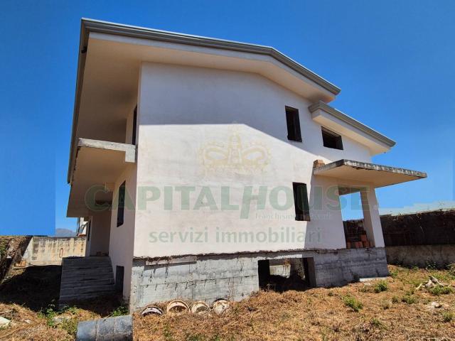 Villa Indipendente in vendita a Portico Di Caserta, Campania