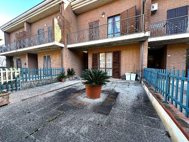 Villa Indipendente in vendita a Marche, Fermo