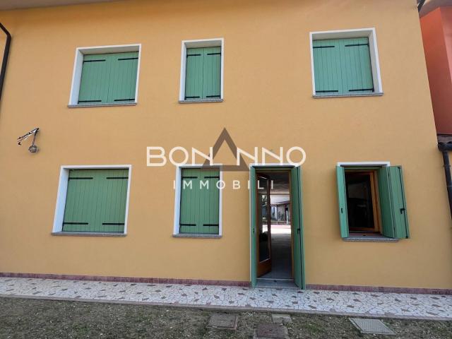 Villa Indipendente in vendita a Quinto Di Treviso, Veneto