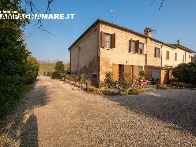 Villa Indipendente in vendita a Unione Terre e Fiumi, Ruina