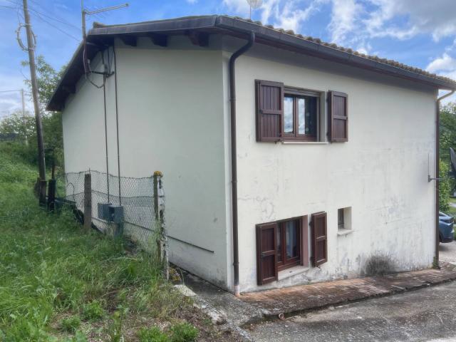 Villa Indipendente in vendita a Marche, Ancona
