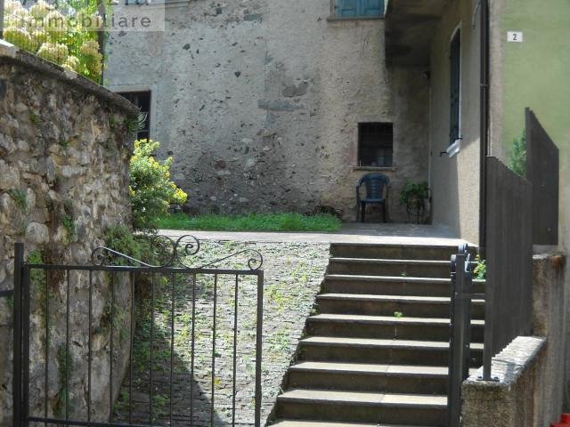 Villa Indipendente in vendita a Comunità delle Giudicarie, Storo