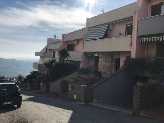 Villa Indipendente in vendita a Sant'Antonio Abate, Vasto